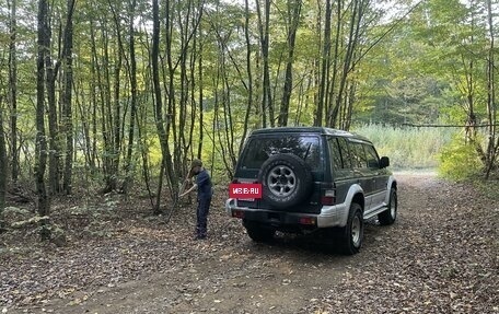 Mitsubishi Pajero III рестайлинг, 1995 год, 1 300 000 рублей, 30 фотография