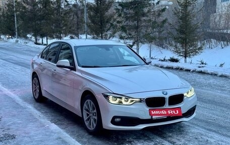 BMW 3 серия, 2018 год, 2 650 000 рублей, 3 фотография