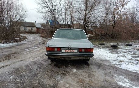 Mercedes-Benz 190 (W201), 1983 год, 247 000 рублей, 11 фотография