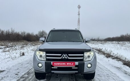 Mitsubishi Pajero IV, 2010 год, 2 120 000 рублей, 2 фотография