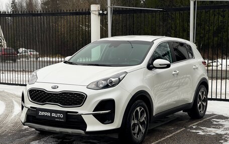 KIA Sportage IV рестайлинг, 2019 год, 2 389 000 рублей, 3 фотография