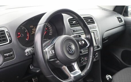 Volkswagen Polo VI (EU Market), 2018 год, 812 000 рублей, 6 фотография