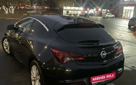 Opel Astra J, 2015 год, 950 000 рублей, 3 фотография