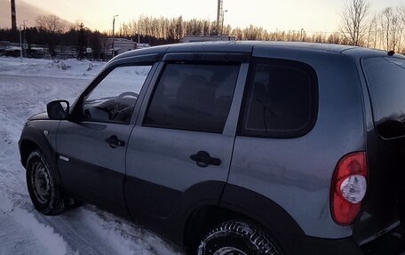 Chevrolet Niva I рестайлинг, 2013 год, 570 000 рублей, 4 фотография