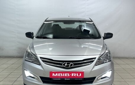 Hyundai Solaris II рестайлинг, 2015 год, 990 000 рублей, 3 фотография