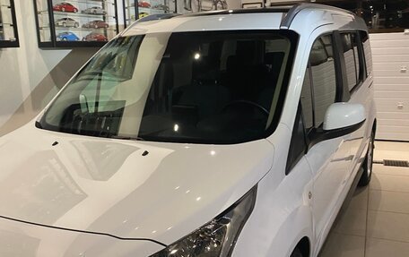 Ford Tourneo Connect II рестайлинг, 2019 год, 2 300 000 рублей, 1 фотография