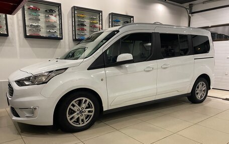 Ford Tourneo Connect II рестайлинг, 2019 год, 2 300 000 рублей, 16 фотография