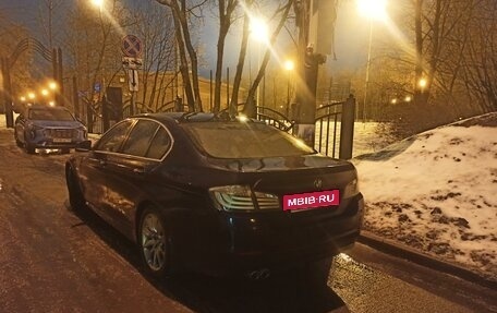 BMW 5 серия, 2011 год, 2 300 000 рублей, 3 фотография