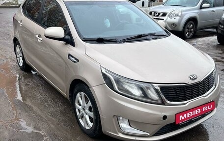 KIA Rio III рестайлинг, 2013 год, 974 000 рублей, 3 фотография