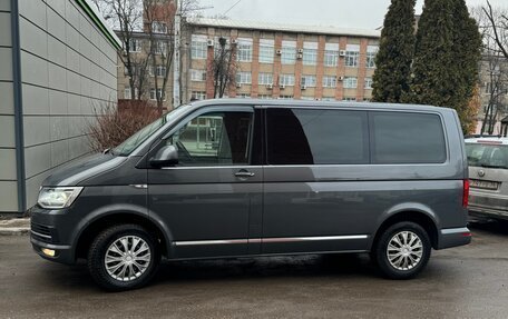 Volkswagen Caravelle T6 рестайлинг, 2019 год, 4 000 000 рублей, 8 фотография