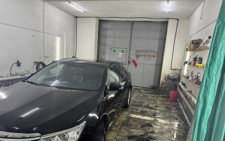 Toyota Camry, 2016 год, 3 200 000 рублей, 1 фотография