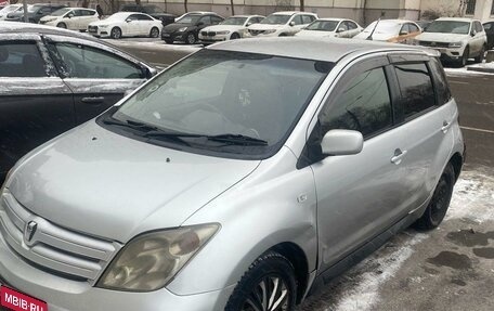 Toyota Ist II, 2004 год, 440 000 рублей, 1 фотография