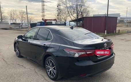 Toyota Camry, 2023 год, 4 200 000 рублей, 5 фотография