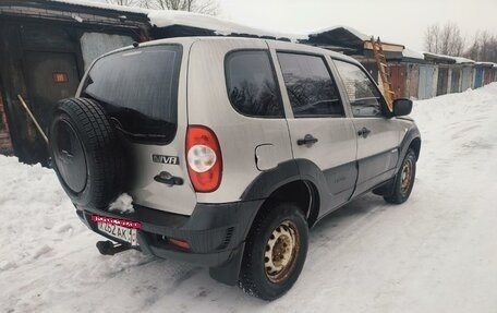 Chevrolet Niva I рестайлинг, 2012 год, 480 000 рублей, 2 фотография