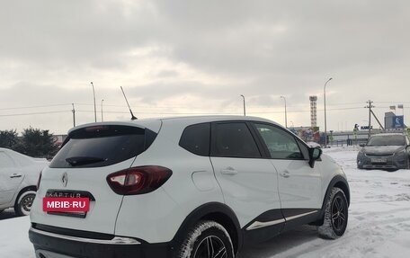 Renault Kaptur I рестайлинг, 2018 год, 1 350 000 рублей, 4 фотография