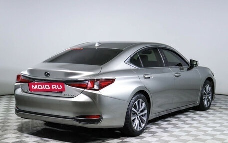 Lexus ES VII, 2018 год, 4 200 000 рублей, 5 фотография