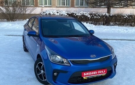 KIA Rio IV, 2017 год, 1 050 000 рублей, 3 фотография