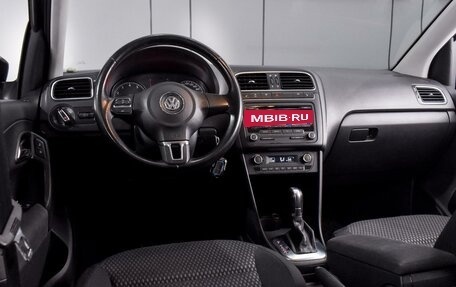 Volkswagen Polo VI (EU Market), 2011 год, 979 000 рублей, 6 фотография