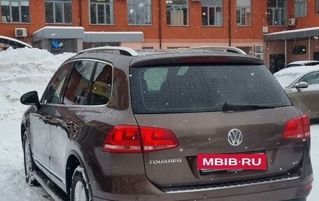 Volkswagen Touareg III, 2012 год, 2 100 000 рублей, 6 фотография