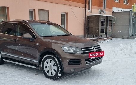 Volkswagen Touareg III, 2012 год, 2 100 000 рублей, 2 фотография