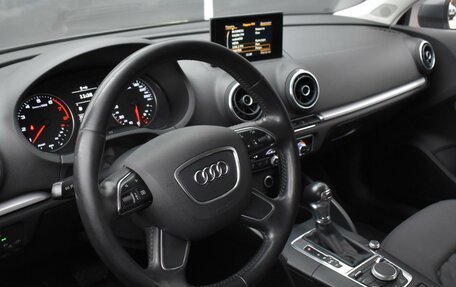 Audi A3, 2015 год, 1 550 000 рублей, 12 фотография