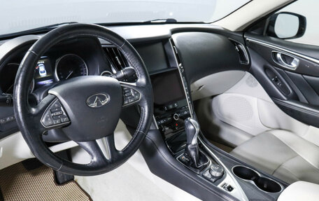 Infiniti Q50 I рестайлинг, 2015 год, 2 075 000 рублей, 14 фотография