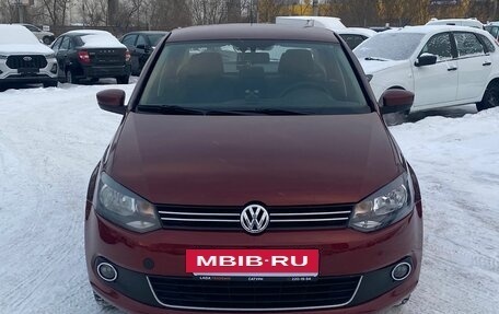 Volkswagen Polo VI (EU Market), 2011 год, 530 000 рублей, 2 фотография