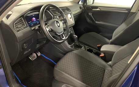 Volkswagen Tiguan II, 2018 год, 2 680 000 рублей, 8 фотография