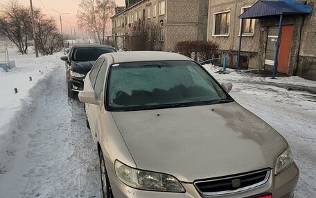 Honda Accord VII рестайлинг, 2000 год, 390 000 рублей, 1 фотография