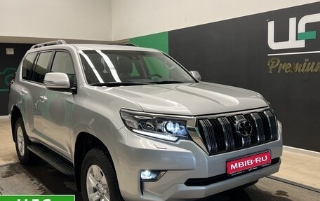 Toyota Land Cruiser Prado 150 рестайлинг 2, 2023 год, 8 500 000 рублей, 1 фотография