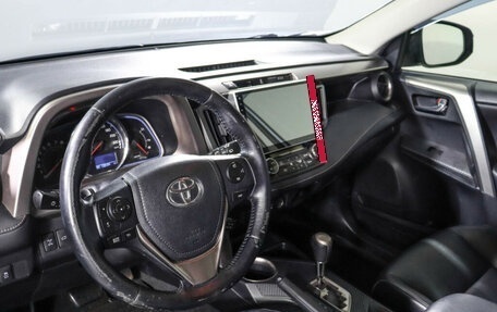 Toyota RAV4, 2013 год, 1 815 000 рублей, 14 фотография