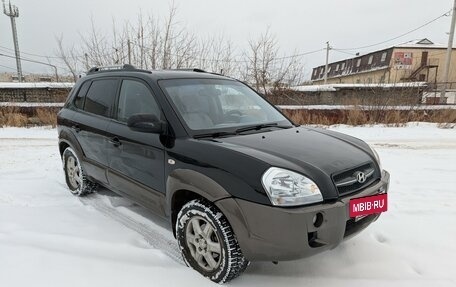 Hyundai Tucson III, 2005 год, 720 000 рублей, 2 фотография