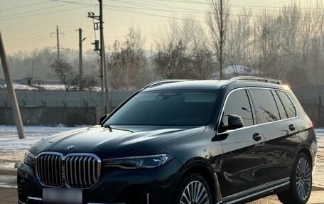 BMW X7, 2021 год, 9 580 000 рублей, 2 фотография