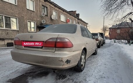 Honda Accord VII рестайлинг, 2000 год, 390 000 рублей, 3 фотография