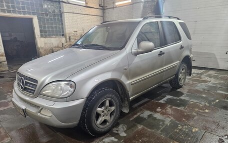 Mercedes-Benz M-Класс, 1998 год, 1 050 000 рублей, 2 фотография