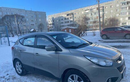 Hyundai ix35 I рестайлинг, 2010 год, 1 400 000 рублей, 2 фотография