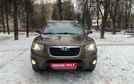 Hyundai Santa Fe III рестайлинг, 2012 год, 1 690 000 рублей, 2 фотография