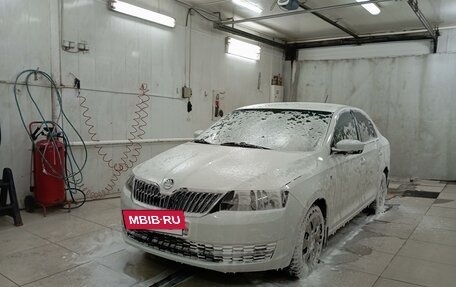 Skoda Rapid I, 2014 год, 800 000 рублей, 6 фотография