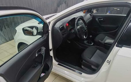 Volkswagen Polo VI (EU Market), 2013 год, 650 000 рублей, 8 фотография