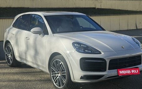 Porsche Cayenne III, 2020 год, 13 500 000 рублей, 3 фотография