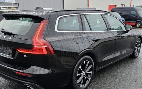 Volvo V60 II, 2021 год, 3 140 000 рублей, 7 фотография