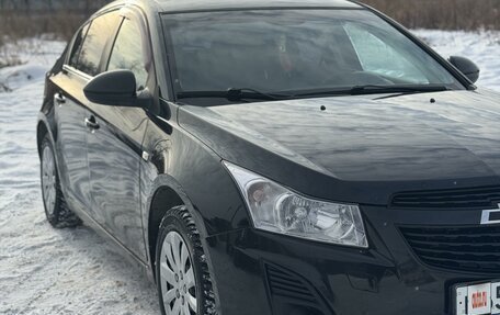 Chevrolet Cruze II, 2013 год, 830 000 рублей, 3 фотография