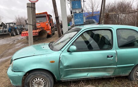 Nissan Micra II, 2001 год, 175 000 рублей, 3 фотография