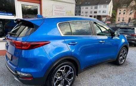 KIA Sportage IV рестайлинг, 2022 год, 2 990 000 рублей, 4 фотография