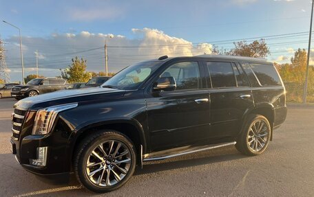 Cadillac Escalade IV, 2019 год, 7 600 000 рублей, 1 фотография