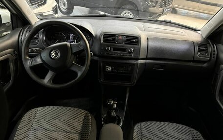 Skoda Fabia II, 2013 год, 930 000 рублей, 11 фотография