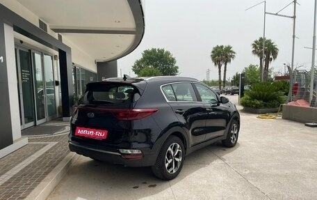 KIA Sportage IV рестайлинг, 2021 год, 2 740 000 рублей, 6 фотография