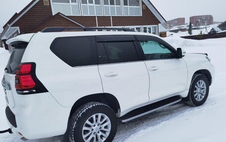 Toyota Land Cruiser Prado 150 рестайлинг 2, 2018 год, 6 200 000 рублей, 16 фотография