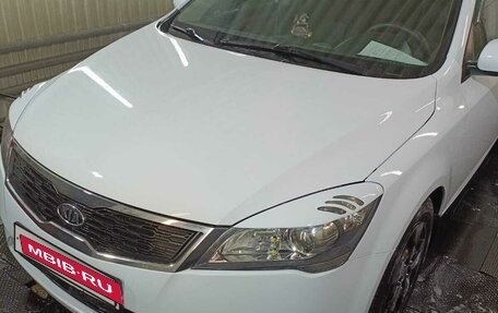 KIA cee'd I рестайлинг, 2010 год, 700 000 рублей, 8 фотография