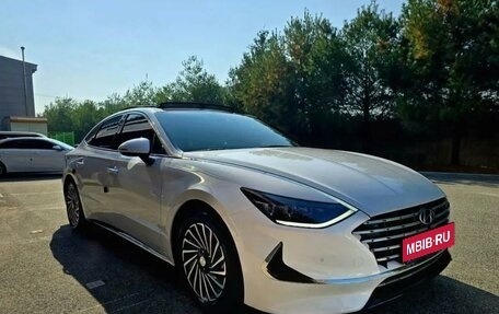 Hyundai Sonata VIII, 2022 год, 2 150 000 рублей, 2 фотография